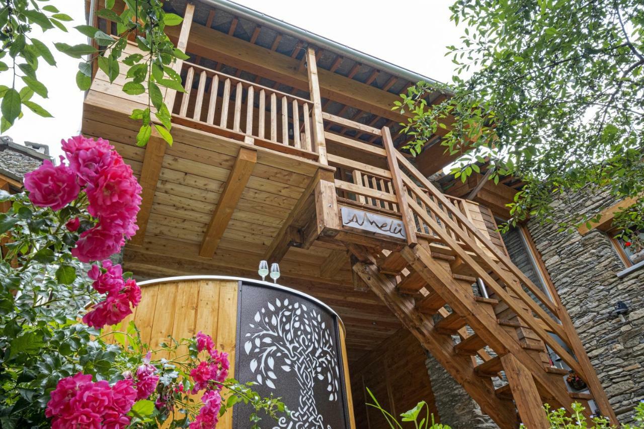 Amelu' Hotel Ostana Exterior photo